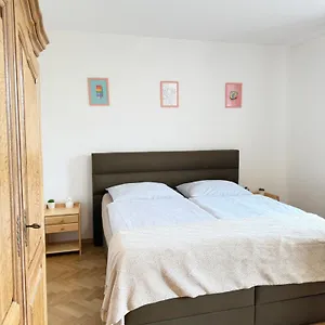 https://parkside-apartments-praha.praguehotelsweb.com